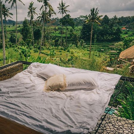 Makerti Bali~Bamboo House Villa Selat Buitenkant foto