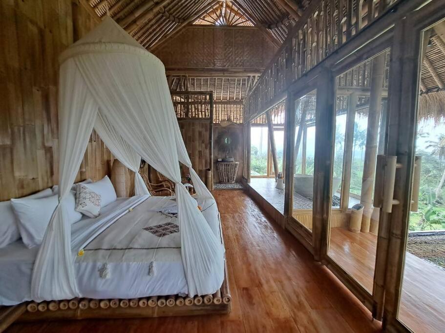 Makerti Bali~Bamboo House Villa Selat Buitenkant foto