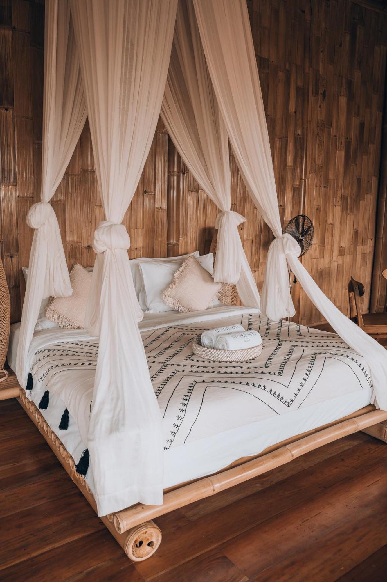 Makerti Bali~Bamboo House Villa Selat Buitenkant foto