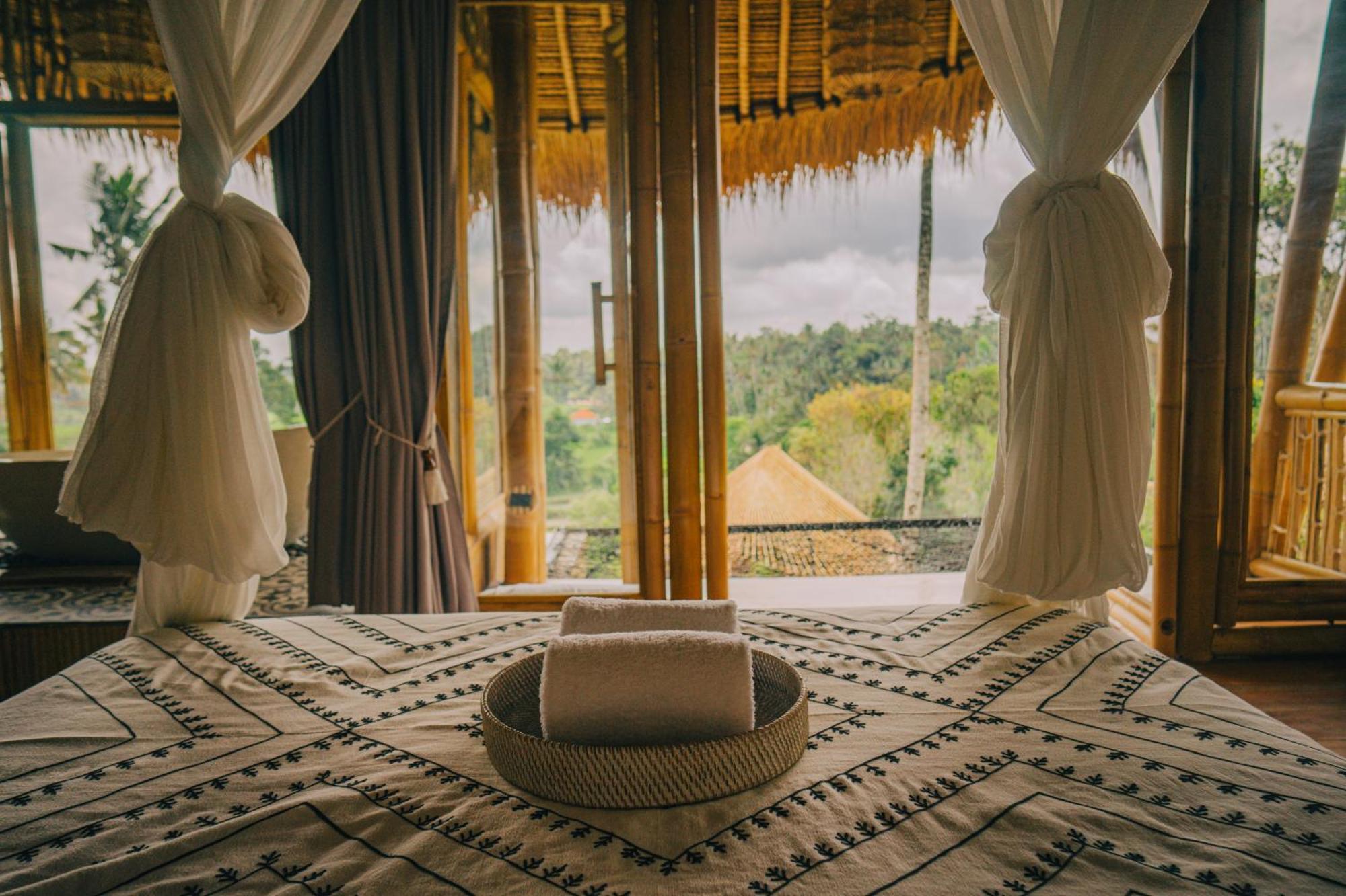Makerti Bali~Bamboo House Villa Selat Buitenkant foto