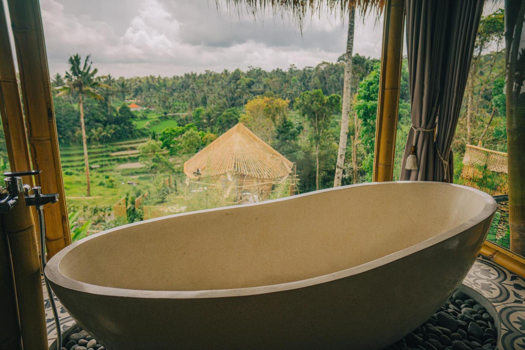 Makerti Bali~Bamboo House Villa Selat Buitenkant foto